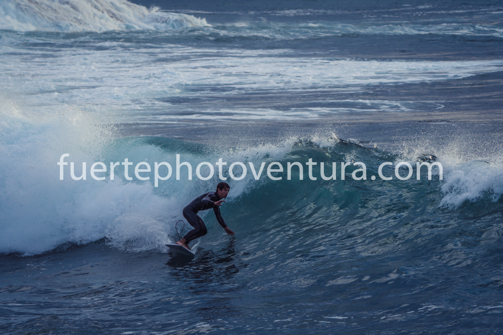Ajuy_surf_photo